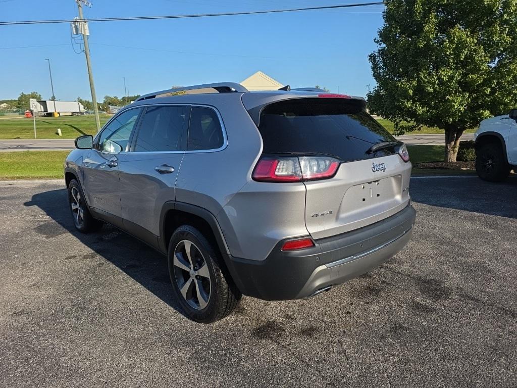 used 2019 Jeep Cherokee car, priced at $17,486