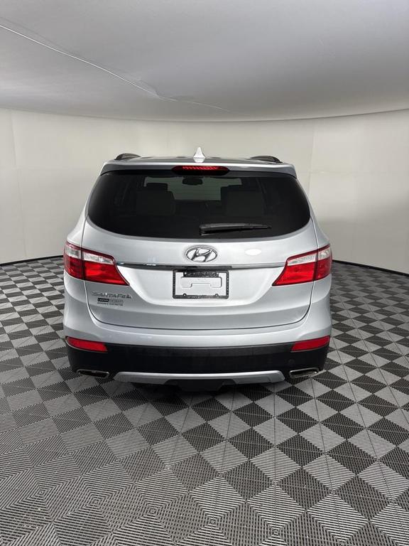 used 2016 Hyundai Santa Fe car, priced at $13,557