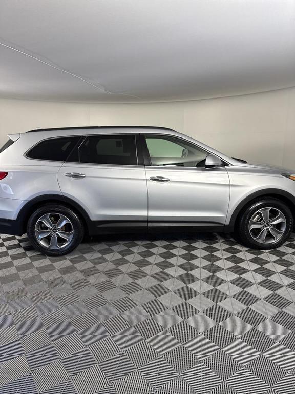 used 2016 Hyundai Santa Fe car, priced at $13,557