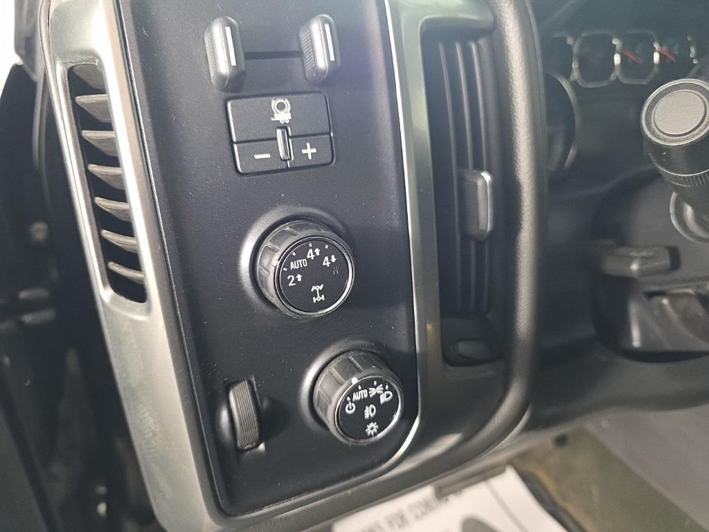 used 2015 Chevrolet Silverado 1500 car, priced at $21,838