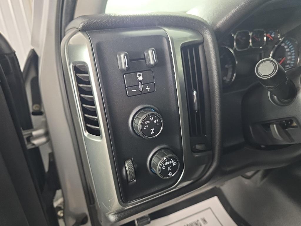 used 2015 Chevrolet Silverado 1500 car, priced at $18,155