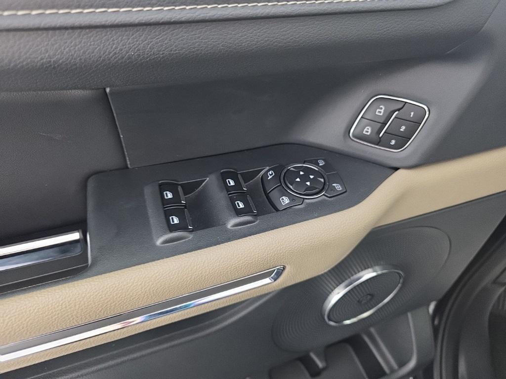 used 2024 Ford Expedition Max car, priced at $57,611