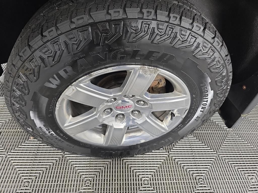 used 2018 GMC Sierra 1500 car, priced at $28,078