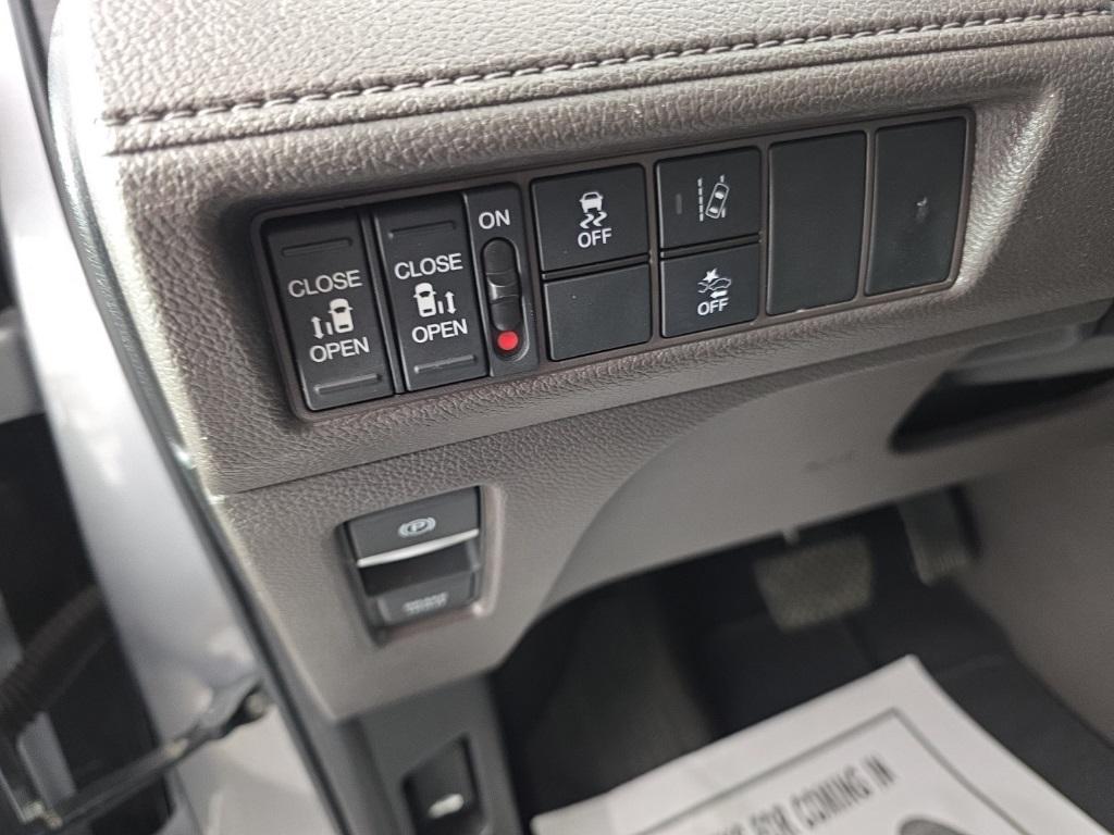 used 2020 Honda Odyssey car, priced at $22,999