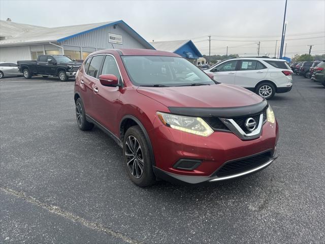 used 2015 Nissan Rogue car, priced at $9,999