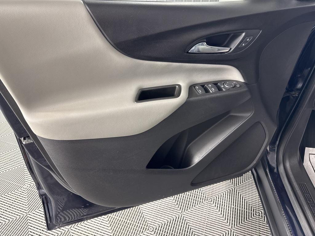 used 2021 Chevrolet Equinox car, priced at $15,887
