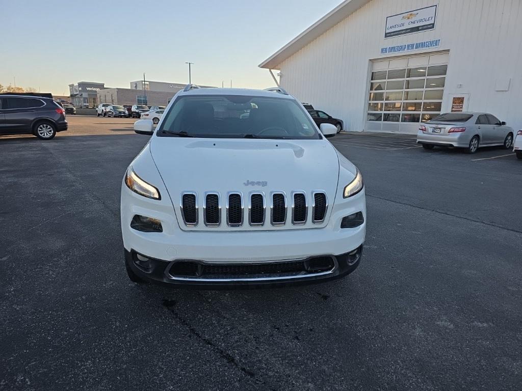 used 2015 Jeep Cherokee car, priced at $10,573