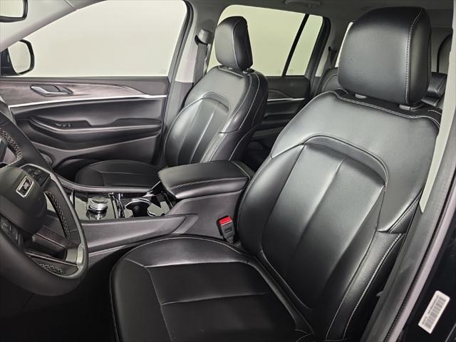 used 2023 Jeep Grand Cherokee car, priced at $30,489