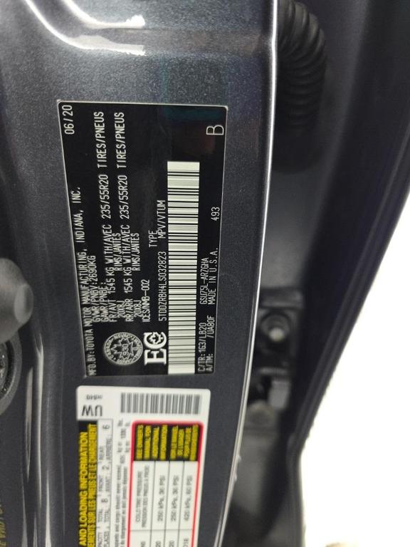 used 2020 Toyota Highlander car, priced at $33,987