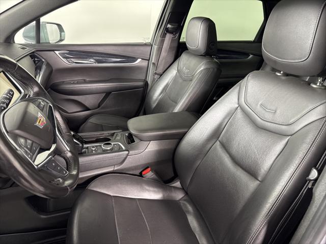 used 2020 Cadillac XT5 car, priced at $22,231