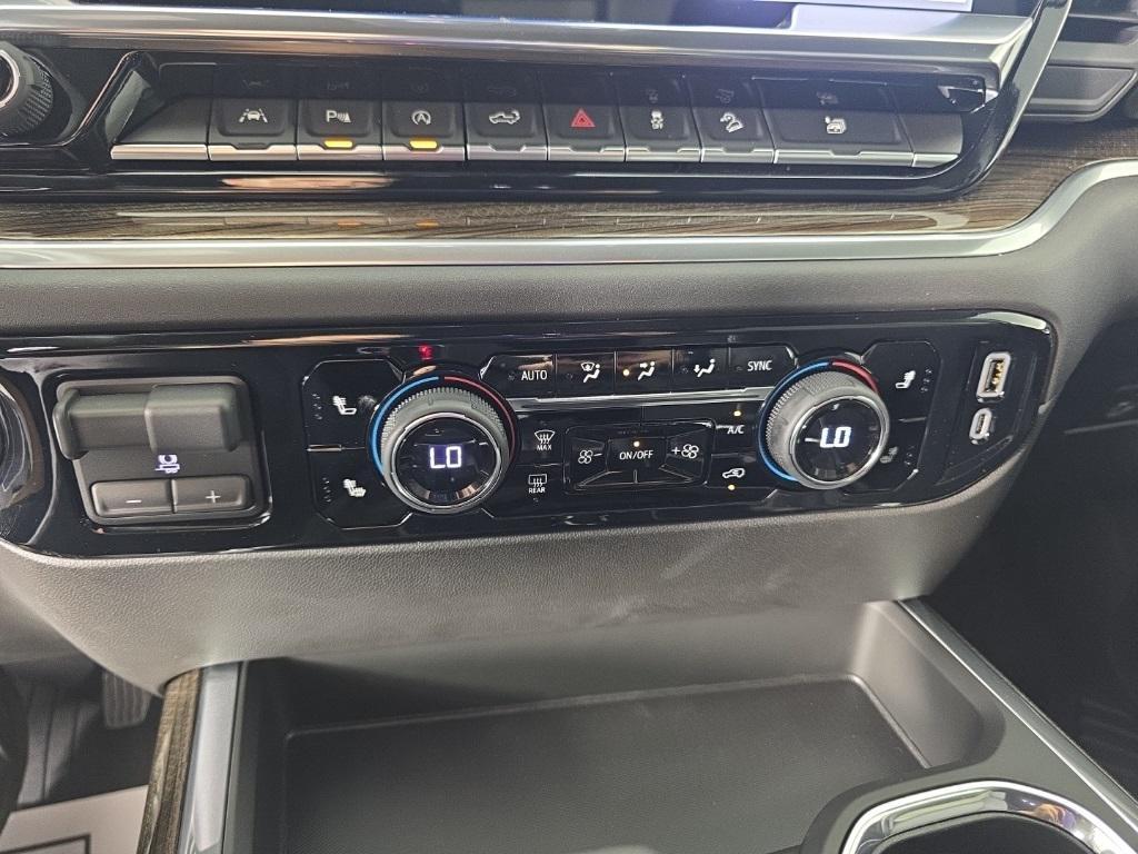 new 2025 Chevrolet Silverado 1500 car, priced at $62,630