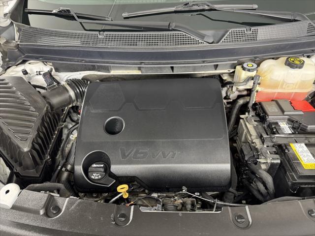 used 2019 Chevrolet Traverse car, priced at $24,369
