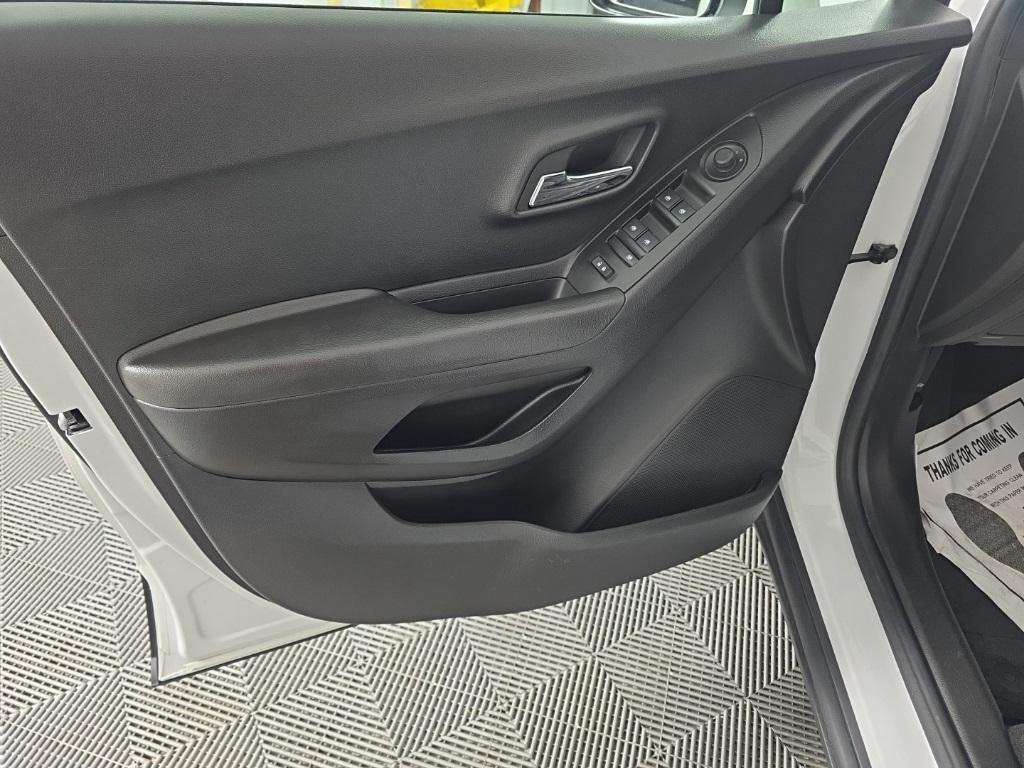 used 2019 Chevrolet Trax car, priced at $16,645