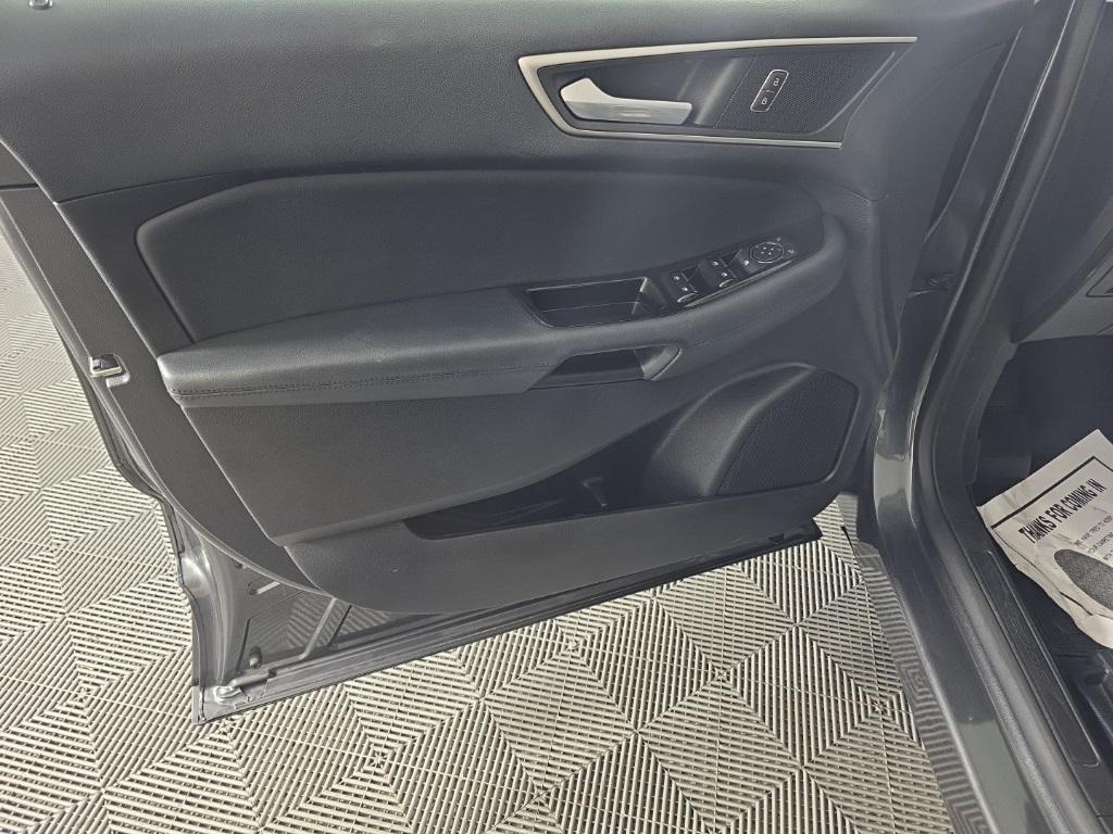used 2020 Ford Edge car, priced at $13,999