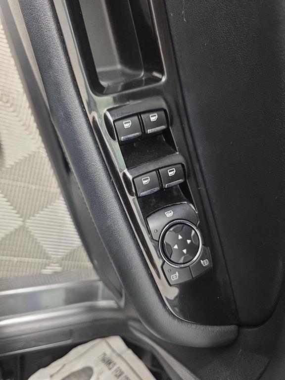 used 2020 Ford Edge car, priced at $13,999