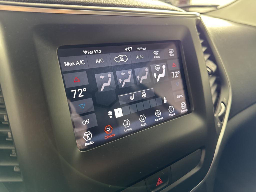 used 2020 Jeep Cherokee car, priced at $14,989