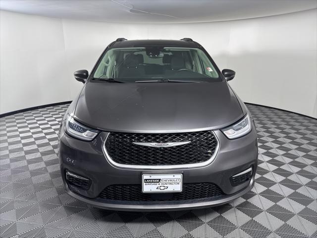 used 2021 Chrysler Pacifica car, priced at $22,891