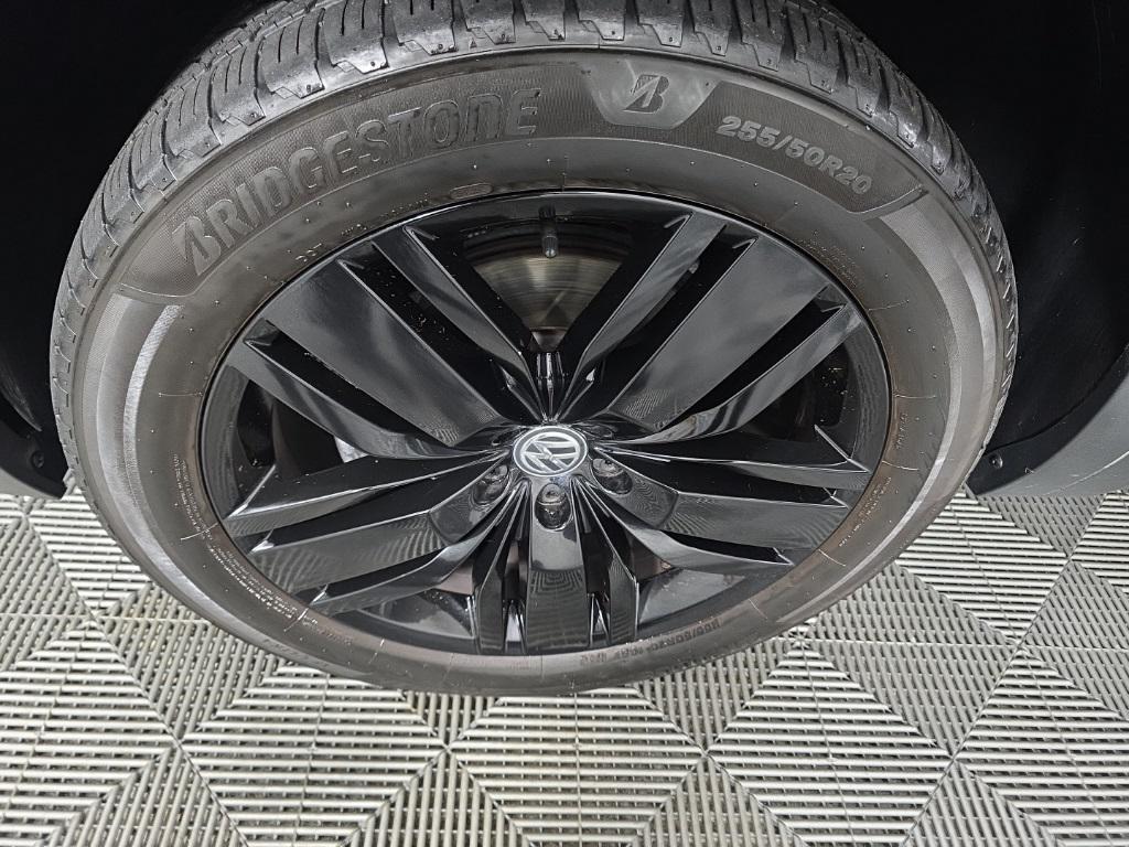 used 2019 Volkswagen Atlas car, priced at $16,998