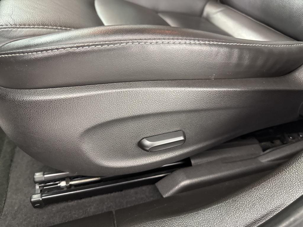 used 2014 Chevrolet Cruze car, priced at $9,768