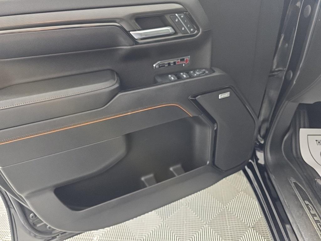 used 2023 GMC Sierra 1500 car, priced at $43,483