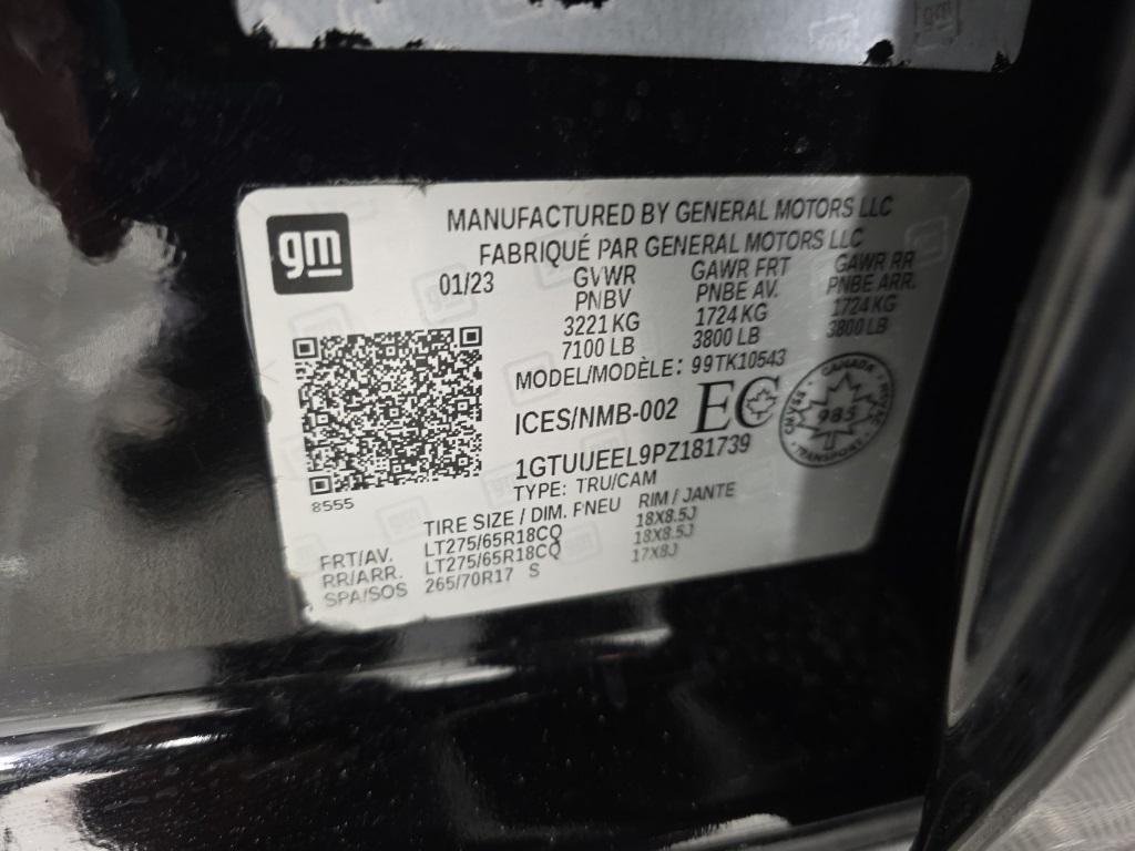 used 2023 GMC Sierra 1500 car, priced at $43,483