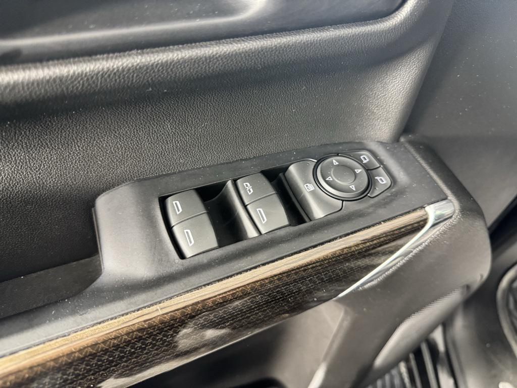 used 2021 Chevrolet Silverado 1500 car, priced at $37,399