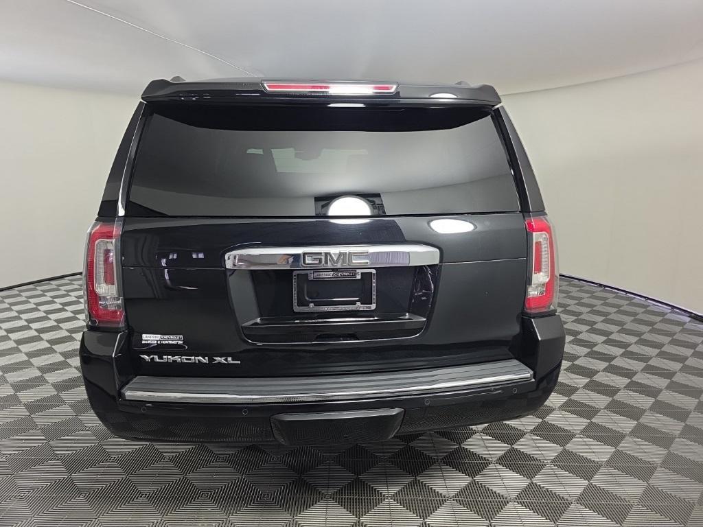 used 2020 GMC Yukon XL car, priced at $33,349