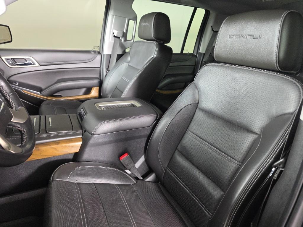 used 2020 GMC Yukon XL car, priced at $33,349