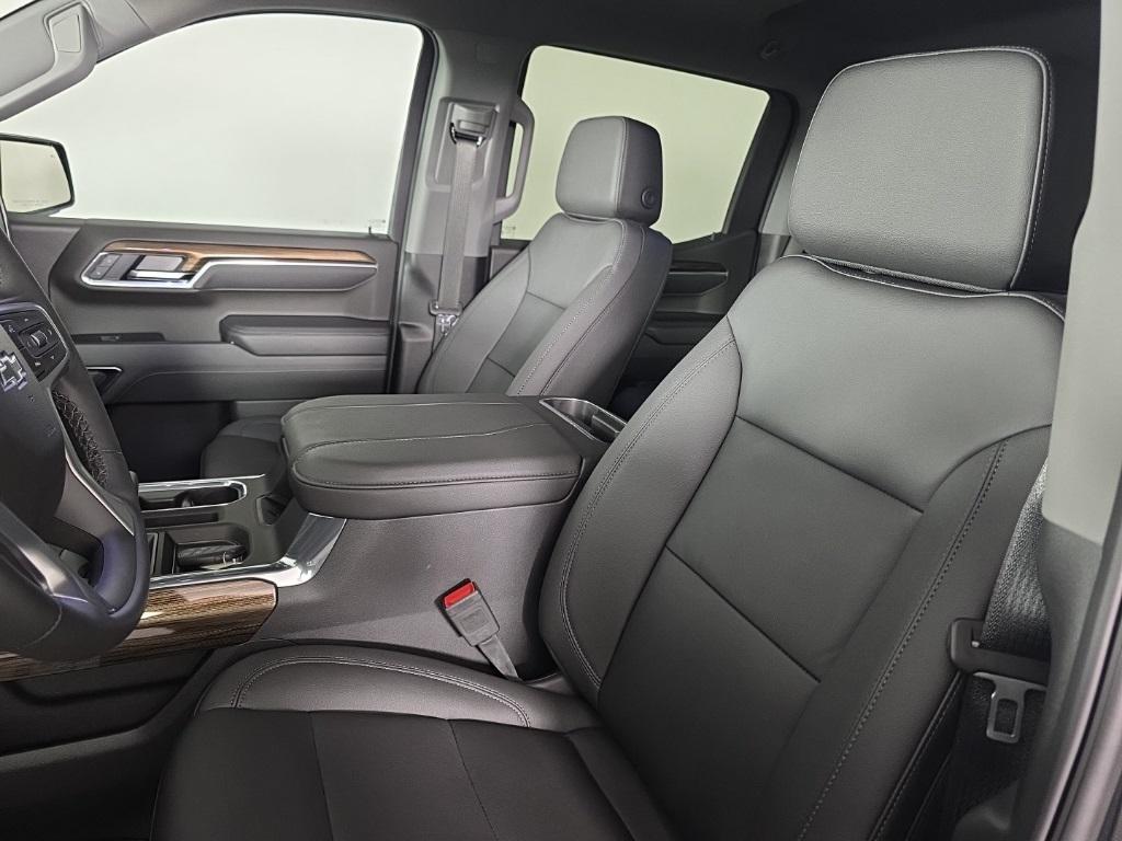 new 2025 Chevrolet Silverado 1500 car, priced at $65,650