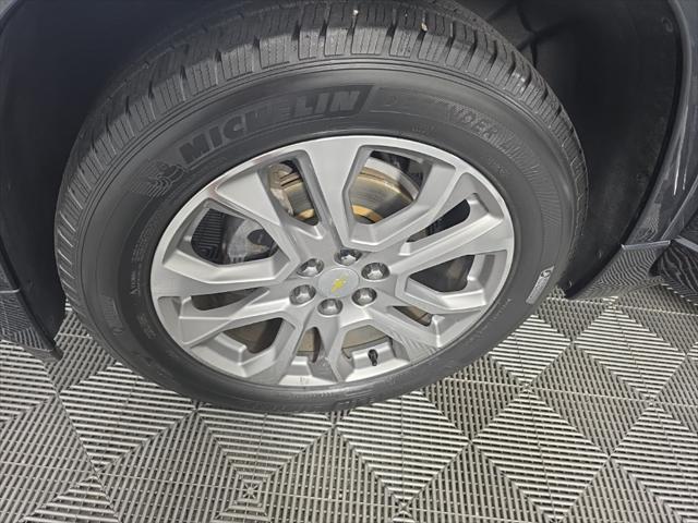 used 2018 Chevrolet Traverse car, priced at $17,491