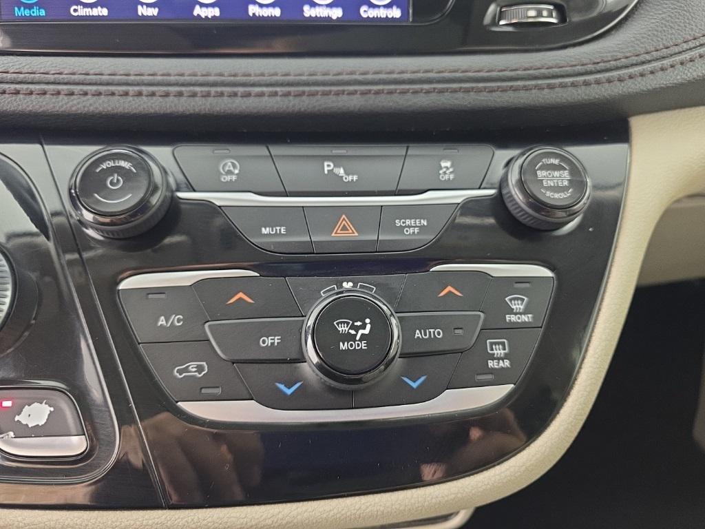 used 2020 Chrysler Pacifica car, priced at $23,225