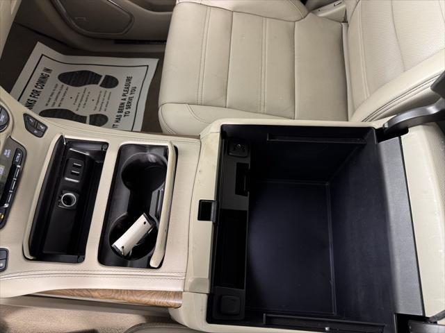 used 2019 GMC Yukon XL car, priced at $34,994
