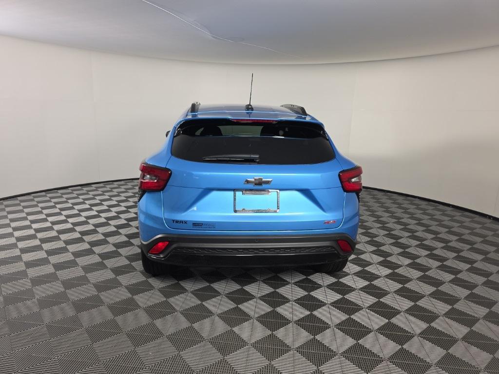 new 2025 Chevrolet Trax car, priced at $26,674