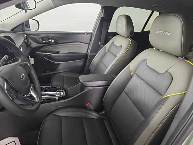new 2025 Chevrolet Trax car, priced at $26,115
