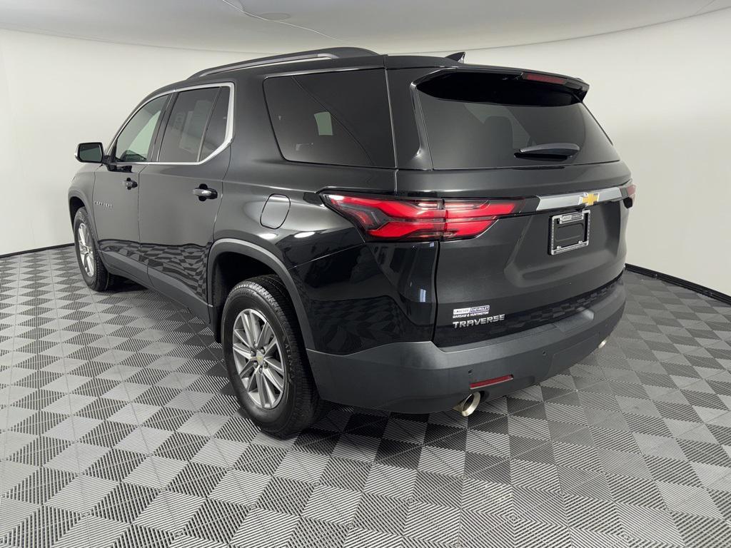 used 2022 Chevrolet Traverse car, priced at $23,752