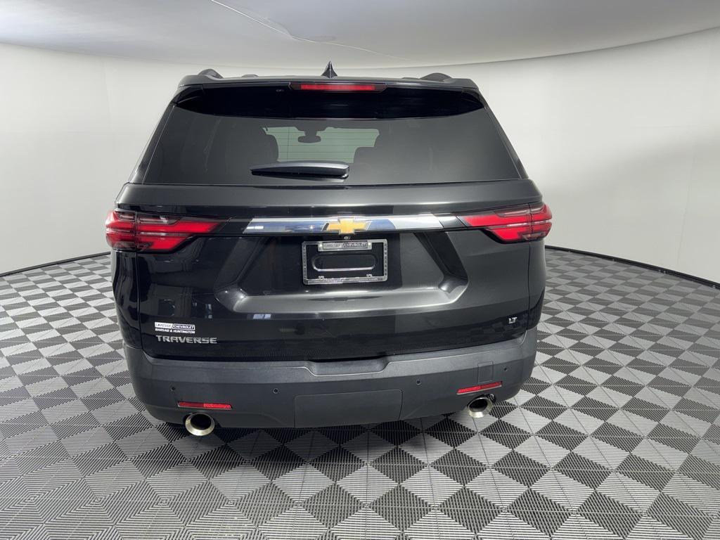 used 2022 Chevrolet Traverse car, priced at $23,752