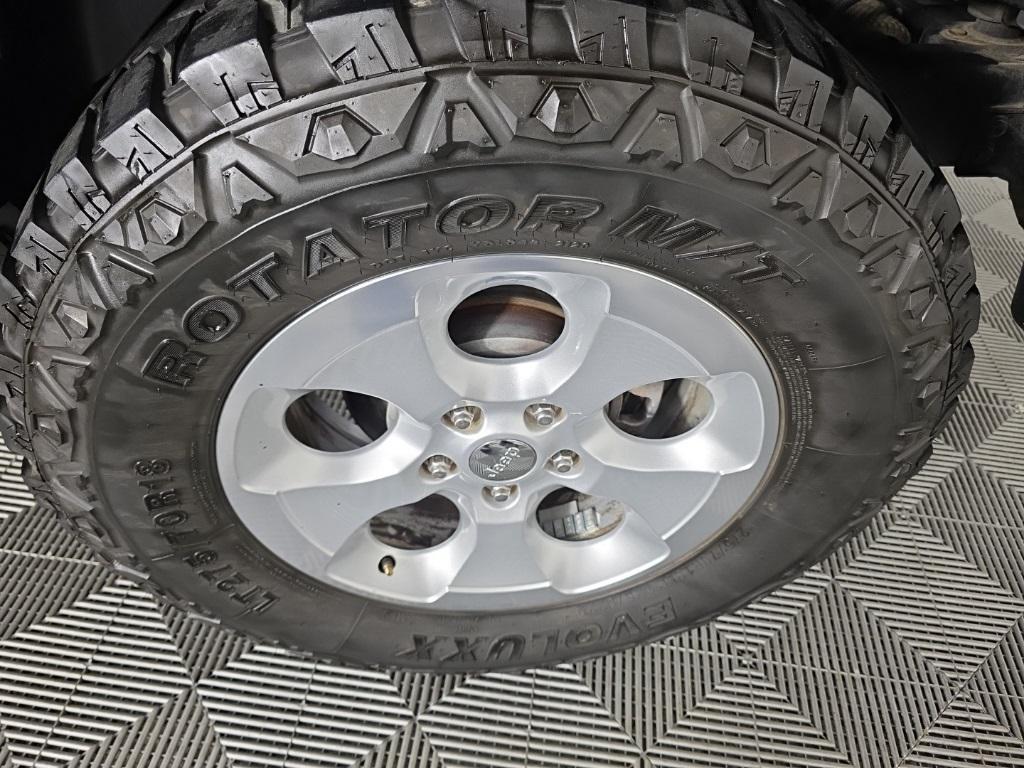 used 2013 Jeep Wrangler Unlimited car, priced at $15,788