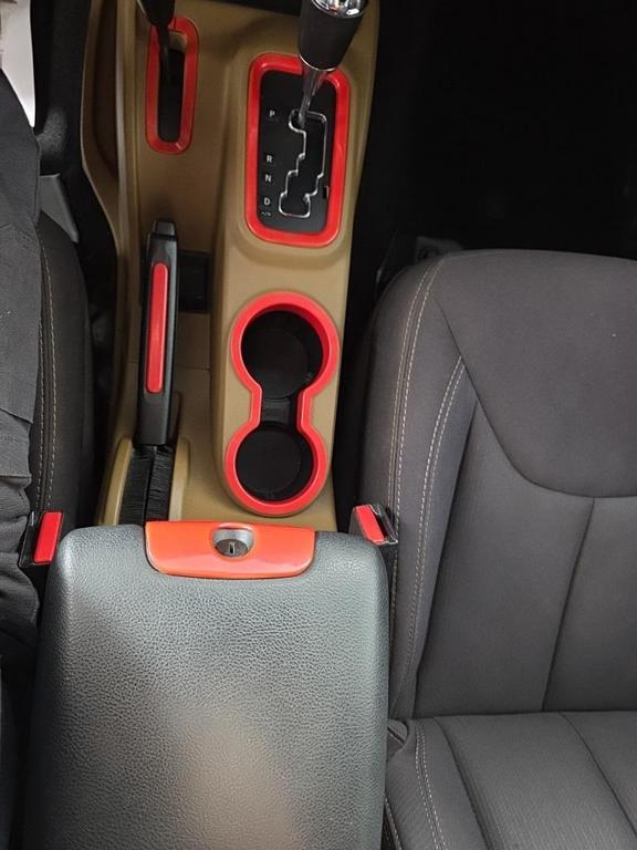 used 2013 Jeep Wrangler Unlimited car, priced at $15,788