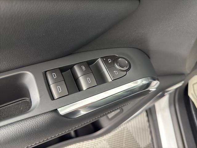 new 2025 Chevrolet Traverse car, priced at $52,130