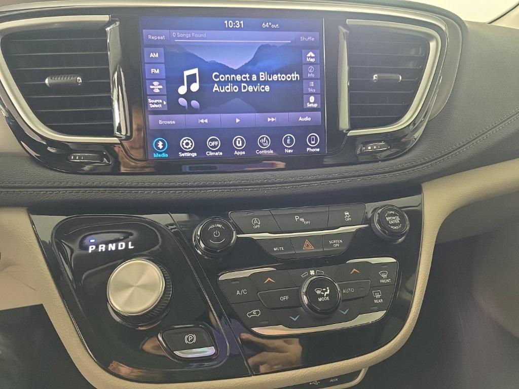 used 2018 Chrysler Pacifica car, priced at $13,845