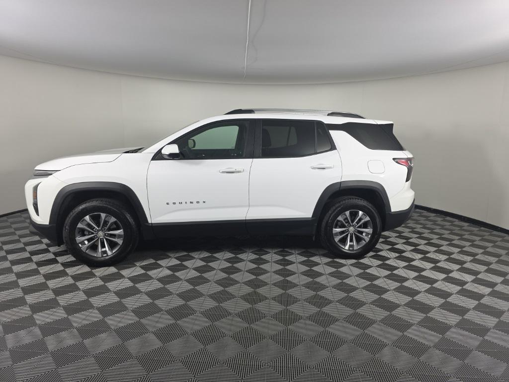 new 2025 Chevrolet Equinox car, priced at $31,991