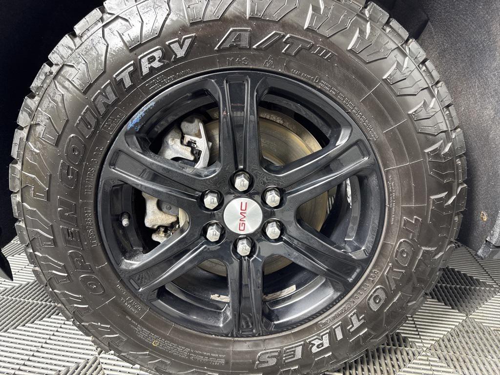 used 2022 GMC Acadia car, priced at $23,197