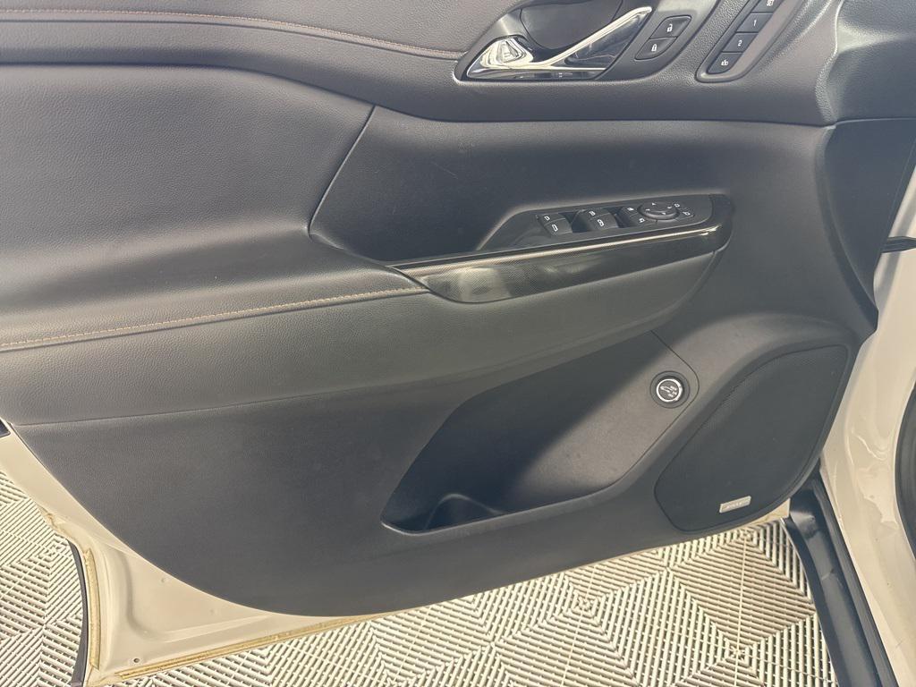 used 2022 GMC Acadia car, priced at $23,197