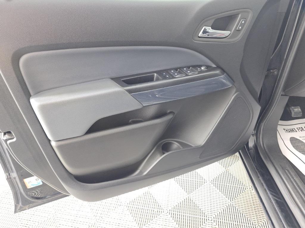 used 2022 Chevrolet Colorado car, priced at $27,701