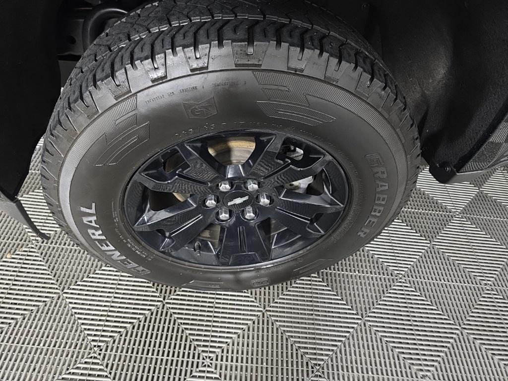 used 2022 Chevrolet Colorado car, priced at $27,701