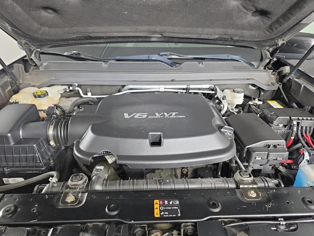 used 2022 Chevrolet Colorado car, priced at $27,701