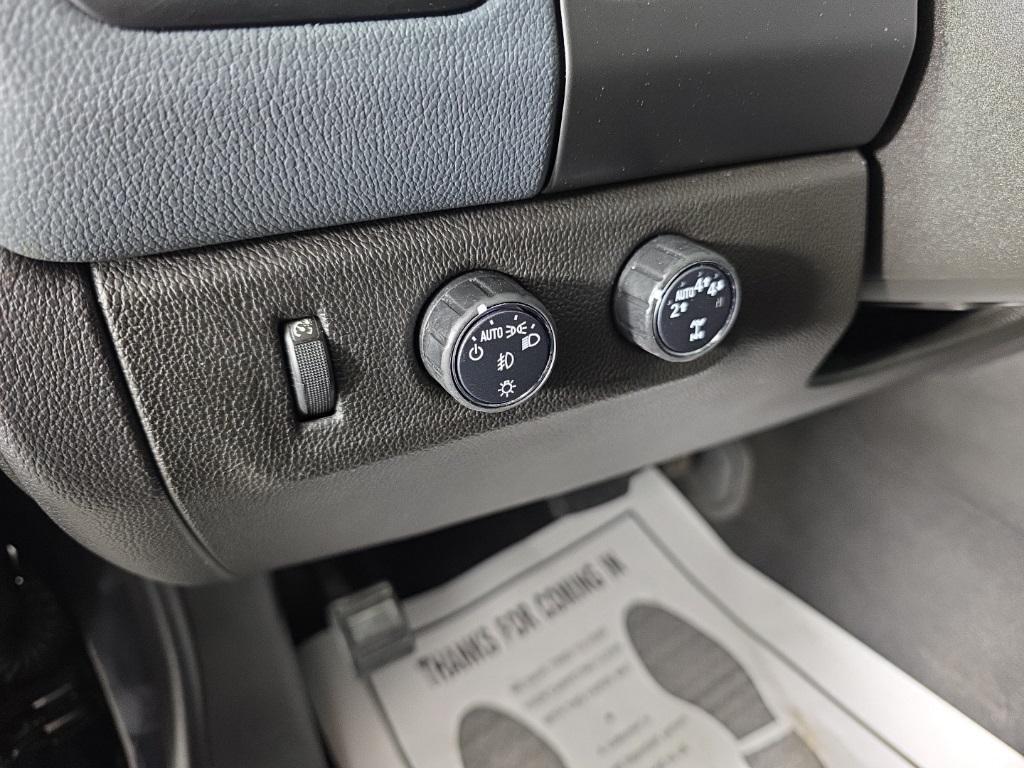 used 2022 Chevrolet Colorado car, priced at $27,701