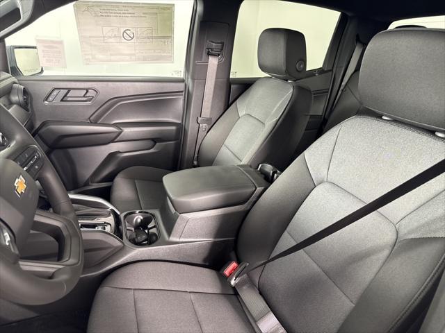 new 2025 Chevrolet Colorado car, priced at $35,803