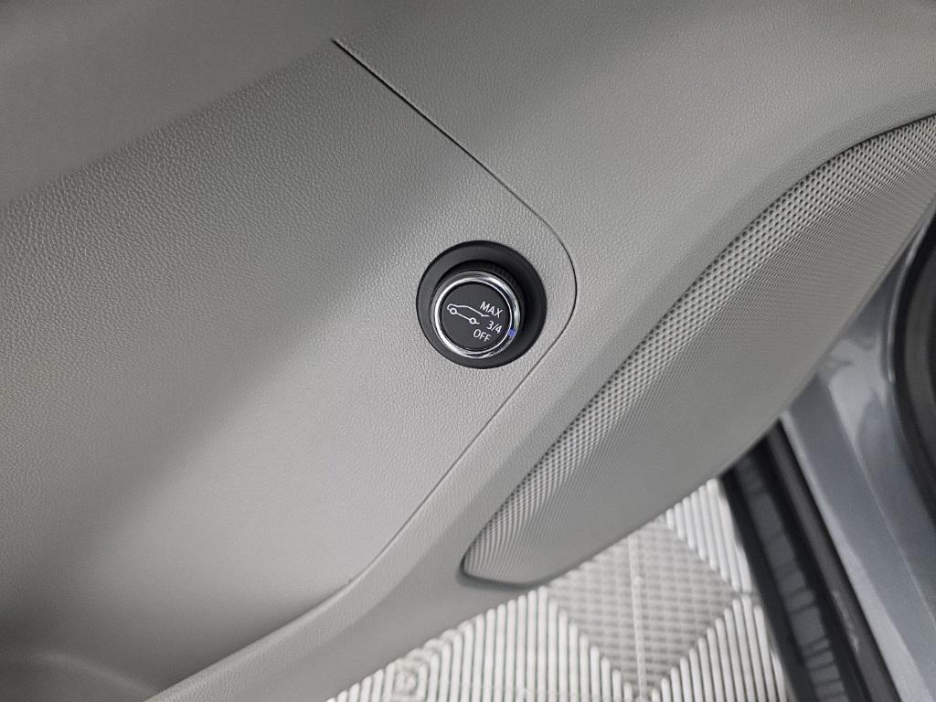 used 2021 GMC Acadia car, priced at $25,755