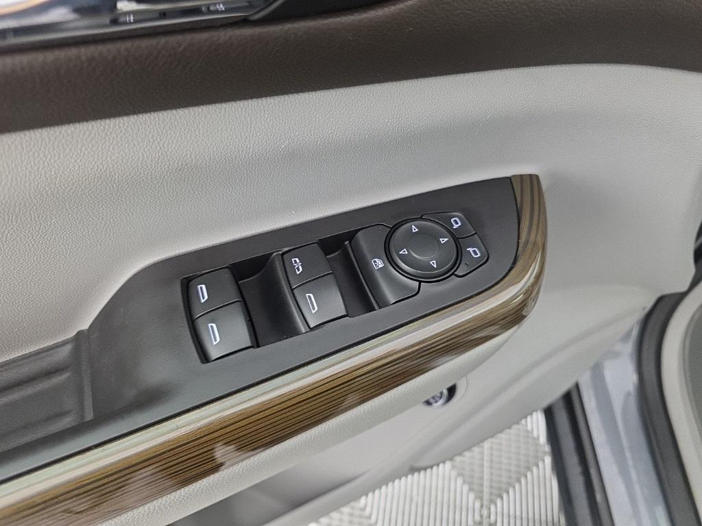 used 2021 GMC Acadia car, priced at $25,755
